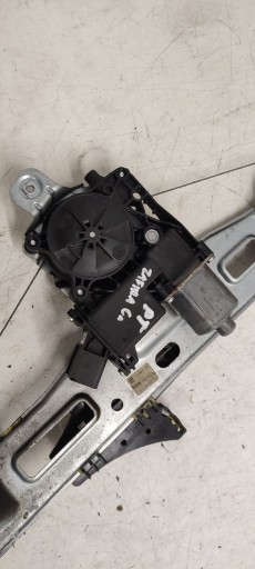 window regulator right rear part Opel Zafira C 1,6