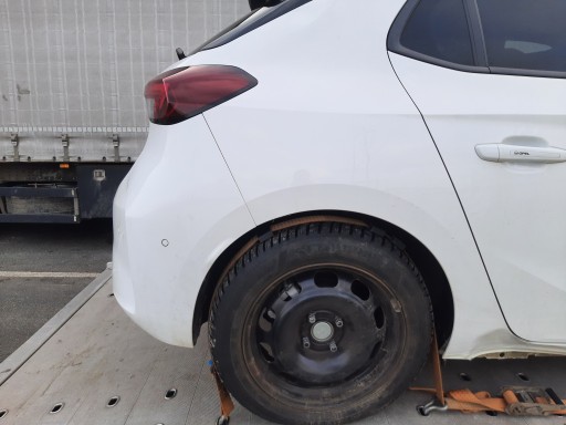 6V - РАЗРЕЗ ЗАДНЕЙ ЧАСТИ ВАННЫ, ЗАДНЯЯ ЧЕТВЕРТЬ CORSA F