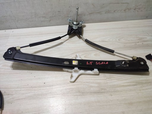 Skoda Scala 2020 rear part left mechanism lifting windows of the rear