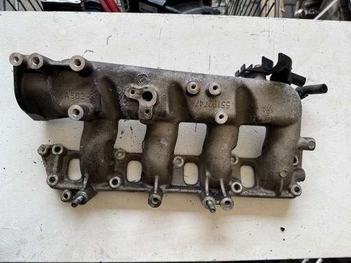 FIAT SEDICI 1.9 DDIS intake manifold