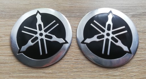 Логотип эмблема YAMAHA пара 55мм R1-R6 MT FJR BT