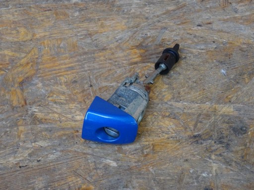 8T1837167 8T1837168 - AUDI A4 B8 S5 A5 8T ДВЕРНИЙ ЗАМОК ВСТАВКА КРИШКА КОЛЬОРИ LZ5F LX7R LS9R LY9B