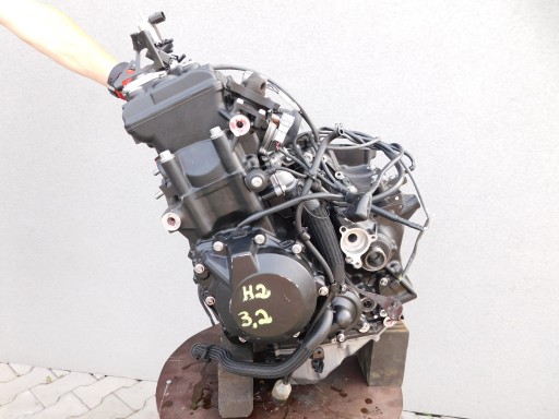 KAWASAKI H2R TURBO ДВИГУН