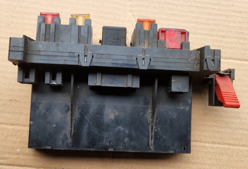 compartment of fuses relay ROLETY module MERCEDES S W220 OE EUROPA