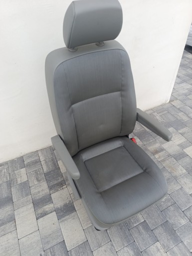 VW T5 T5 LIFT T6 seat front POJEDYNCZY right of the passenger/ PASAZER