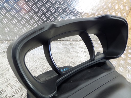 RENAULT KADJAR cover of dials instrument panel frame