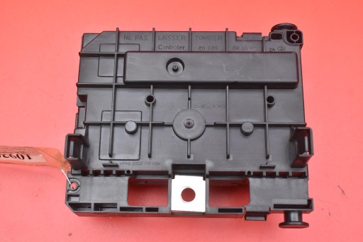 CENTRALINA FUSIBILI BSM 9666700080 CITROEN C4 PICASSO 1 e 1.6 VTi 120 KM