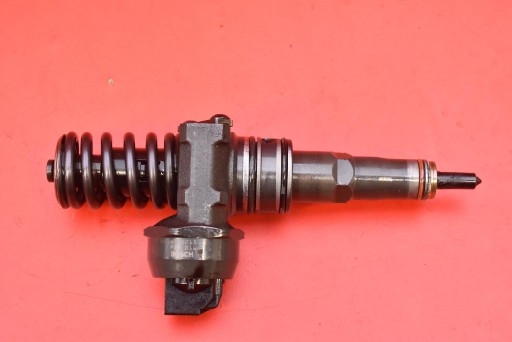 Einspritzdüse Einspritzdüse 0414720215 038130073AG VW GOLF 5 V 1.9 TDI 105 KM 03-09