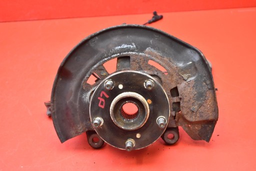 swing of the pivot left front TOYOTA AVENSIS T27 2.0 D-4D KOMBI LIFT 11-15