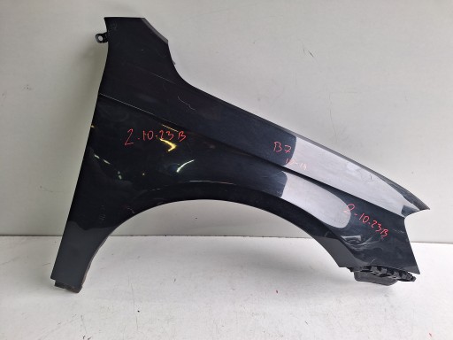 VOLKSWAGEN PASSAT B7 10-14 fender right