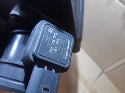 AUDI A1 8X 1.6 TDI Gehäuse filter luft 6R0129601C 6R0129637