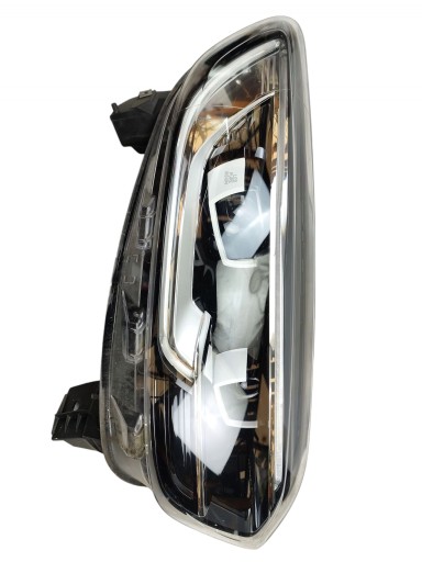 light right front RENAULT KADJAR LIFT (2018-2022) 260104010R 01388804 LED