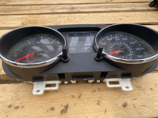 dials dials Nissan Qashqai J10 anglik 24810BR51A