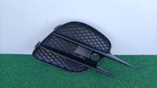 MERCEDES GLC W253 AMG right grid of a bumper spoiler A2538853600 PAK6/N679