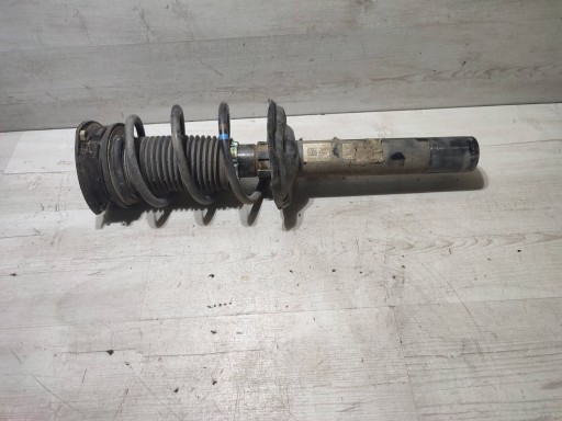 Volkswagen Touran III 2020 front right shock absorber osi przedniej