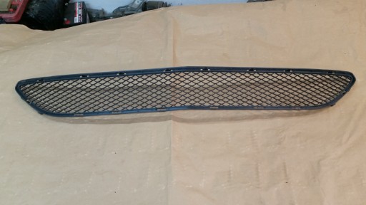 A1728850322 - MERCEDES SLK R171 Центральна решітка переднього бампера