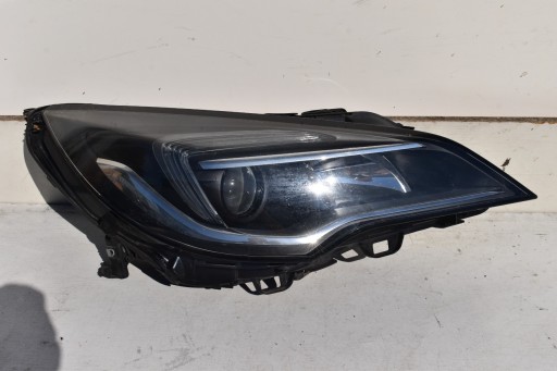 light right front OPEL ASTRA K 15-19R 39047201 UK