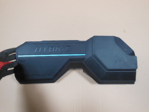 КРИШКА ДВИГУНА ВЕРХНЯ HYUNDAI TUCSON IV KIA HYBRID