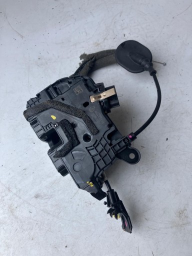 lock door left front RENAULT CLIO V 805032387R