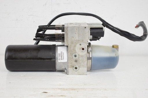 pump roofs * FORD FOCUS MK2 DAI1-106663