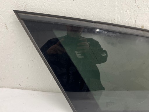 window bodywork left rear part MERCEDES E-KLASA W212 KOMBI 2010 ROK