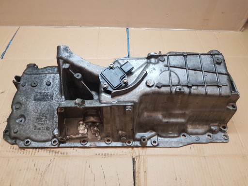 BMW МАСЛЯНЫЙ ПОДДОН XD 7800325