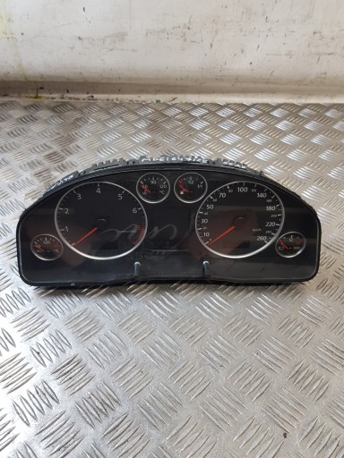 dials 110080128 AUDI A6 C5 2.4B 02R