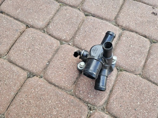Termostat csomag termostatu 2.0T 250KM 260KM Opel Insignia B 063515605