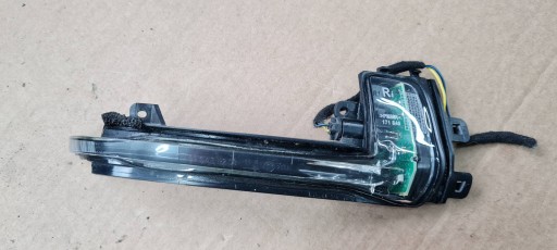 A4 B8 S4 A5 8T indicator blinker indicator mirrors right 8K0949102C