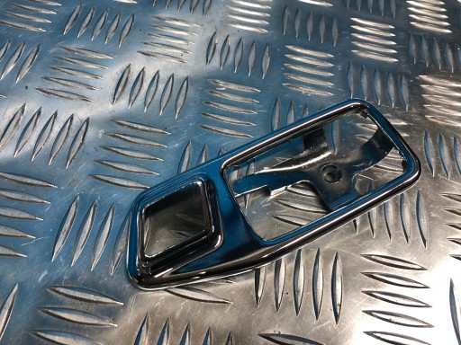 1167660111 - MERCEDES W116 ліва кришка кришки ручки хром