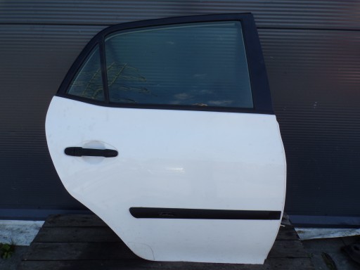 door right rear. TOYOTA AURIS 1 and colour 040