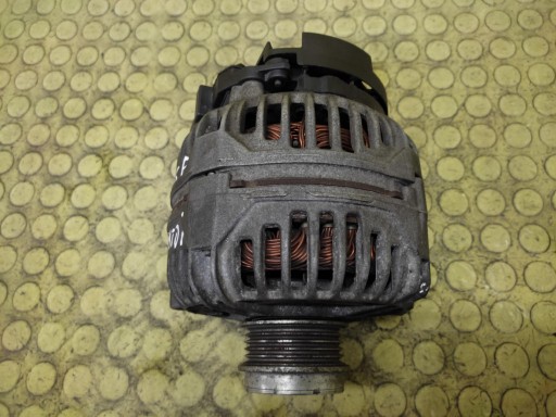 VW PASSAT B5 ALTERNATOR 028903029B