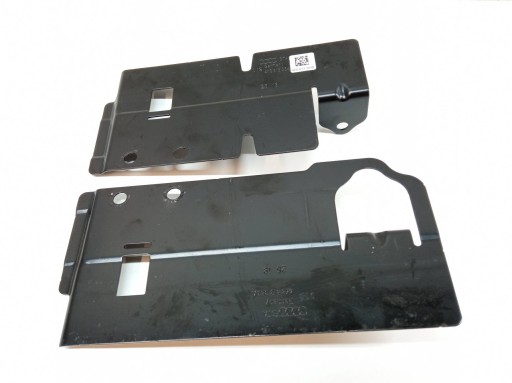 Kryt držiak podlahy kufra KPL 4K 4K8813383A 4K8813383B Audi A7 C8