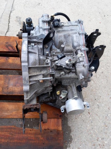 getriebe AUTOMAT CVT K313 TOYOTA VERSO 1.8 30410-20100 166.839 KM