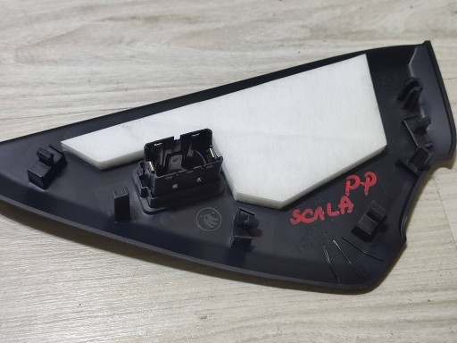 Skoda Scala 2020 Boczny element of the dashboard rozdzielczej