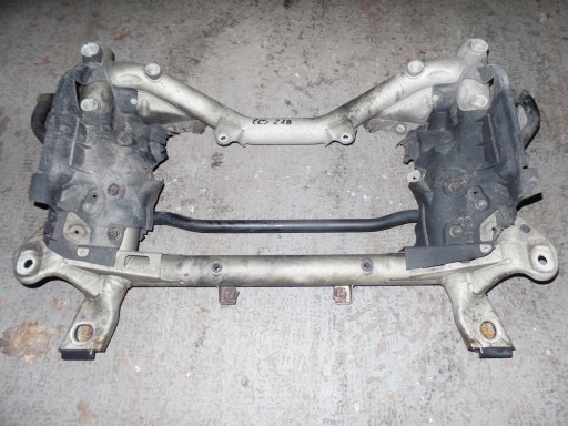 Тележка передней подвески передняя, ​​салазки mercedes cls w218 350cdi