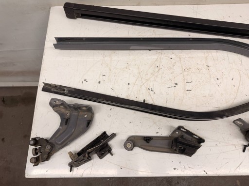 Renault Express II rolle prowadnica Tür 745967497R 777949343R 824A65571R