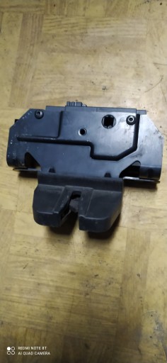 VECTRA C SIGNUM ЗАМОК БАГАЖНИКА ЗАДНІЙ 24441401