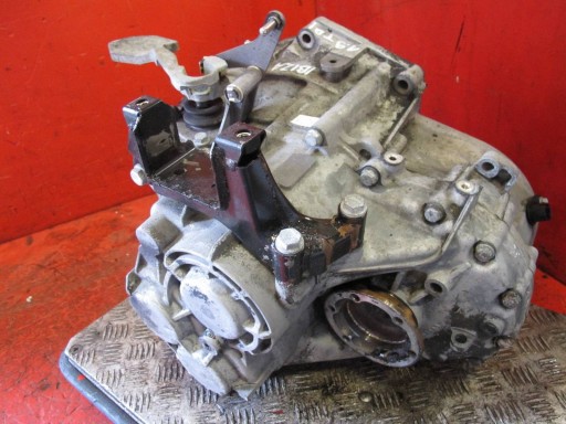 SEAT IBIZA 3 III 6L 1.9 TDI ASZ VW SKODA getriebe schaltgetriebe 6KA FJW