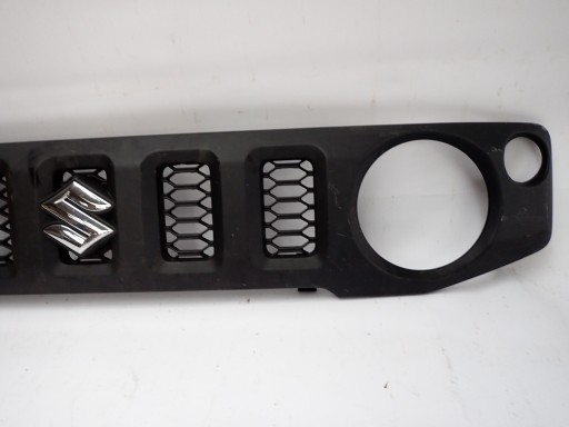 SUZUKI JIMNY IV 18- grill grille of a bumper front front