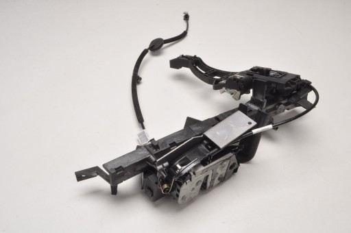 AM5A-U21813-DF - FORD TRANSIT CONNECT MK2 ЗАМОК ДВЕРИ ЛЕВЫЙ ПЕРЕДНИЙ UK