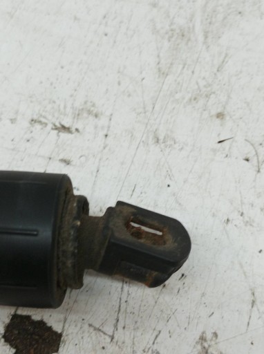 damper bonnet boot rear part left 81770D3100 Hyundai Tucson III TL