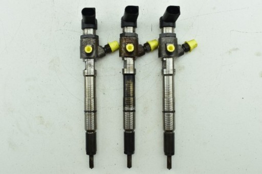 injector PASSAT B7 GOLF VI AUDI A3 8P SEAT LEON II 1.6 TDI A2C9626040080