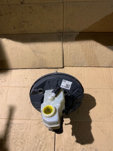 Audi A1 8X НАСОС СЕРВОТОРМОЗНЫХ ТОРМОЗОВ 6R1614105R