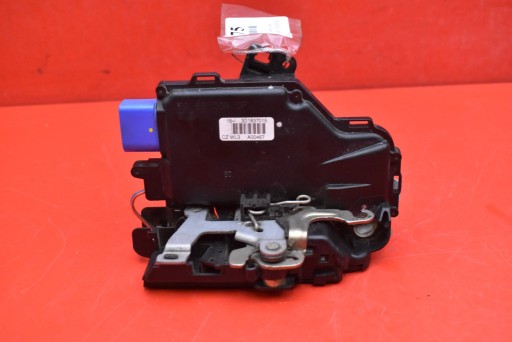 lock door left front front EU 3D1837015 SKODA OCTAVIA 2 II KOMBI 04-08