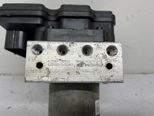 KIA CEED II HYUNDAI I30 II 61589-45200 58920-A2210 pump ABS 2012
