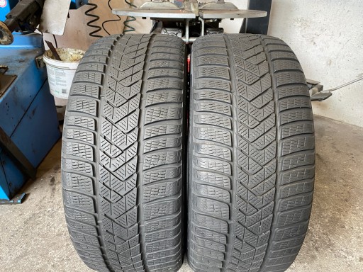 2 tyres winter 235/45R18 98V Pirelli Winter Sottozero 3 6,5mm 2024r