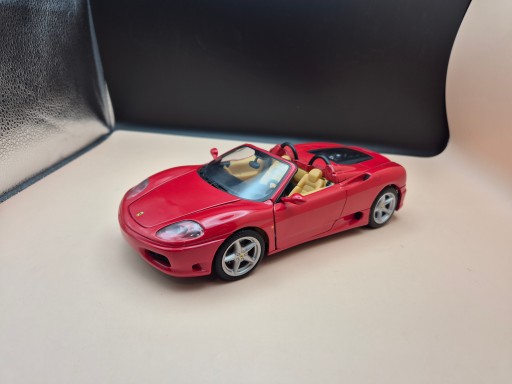 HOT WHEELS FERRARI 360 MODENA 1/18 • Cena, Opinie - Allegro
