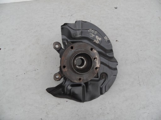6759595 - Ступица поворотного кулака передняя правая bmw e e46 xd 4x4