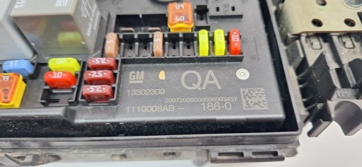 module BSI OPEL ASTRA J 13302309